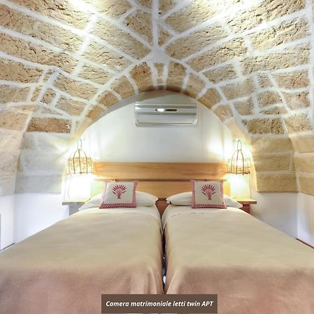 Castriota19 - Jacuzzi Room & Apartment Sit Lecce Exterior foto