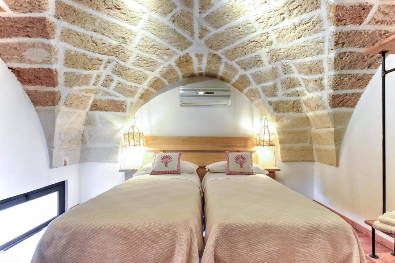 Castriota19 - Jacuzzi Room & Apartment Sit Lecce Exterior foto