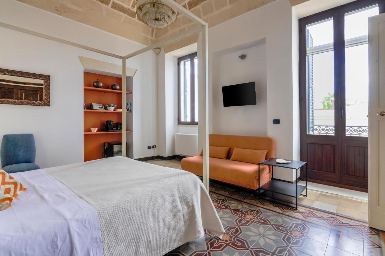 Castriota19 - Jacuzzi Room & Apartment Sit Lecce Exterior foto