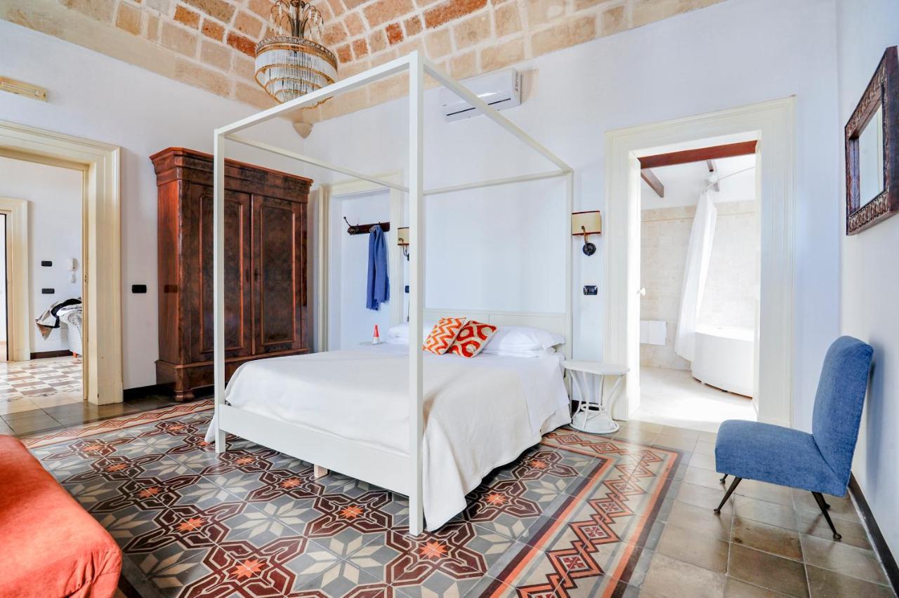 Castriota19 - Jacuzzi Room & Apartment Sit Lecce Exterior foto