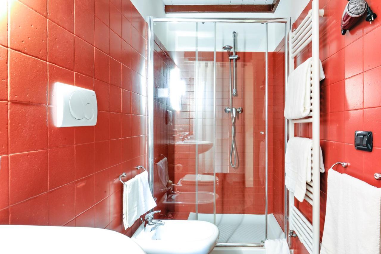 Castriota19 - Jacuzzi Room & Apartment Sit Lecce Exterior foto